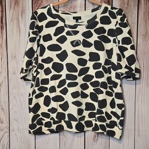 Who What Wear Black and Cream Ruffled Short Sleeve Top Womens 1X